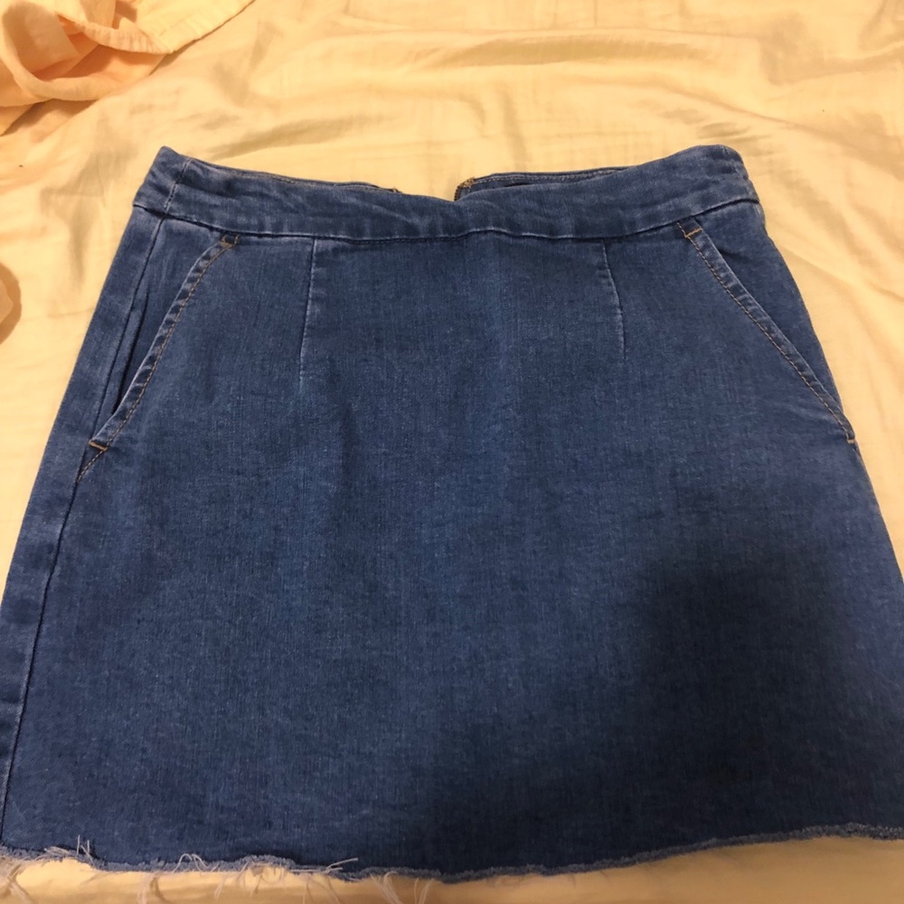 NWOT Forever 21 denim skirt